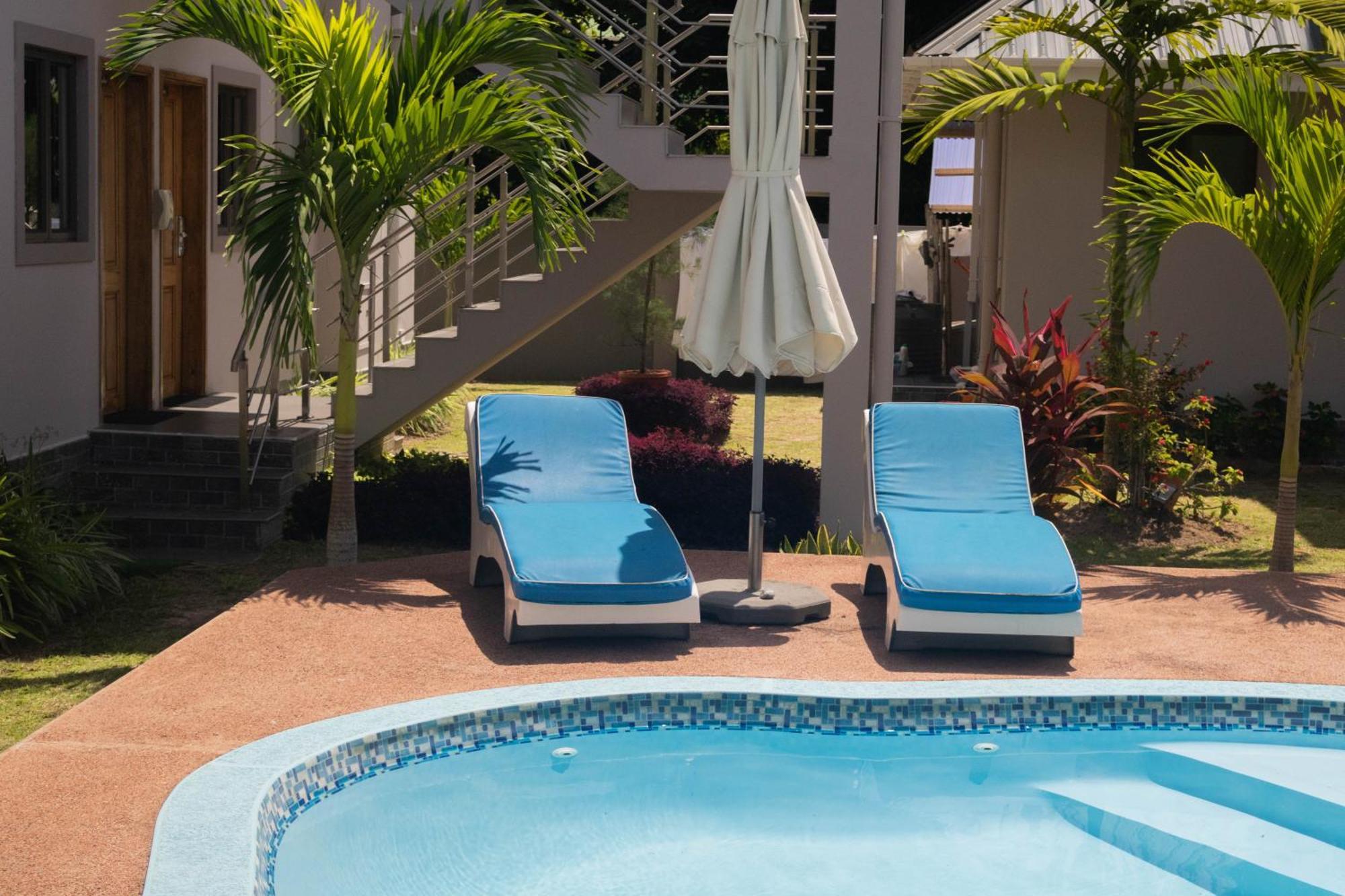 Palm Holiday Apartments Grand’ Anse Zewnętrze zdjęcie